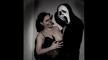 Ravishing Halloween BDSM Showdown: Vamp Vs Ghost!