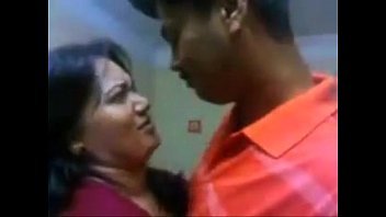 Sinduauntyhot - Sindhu Aunty Hot Porn Videos - LetMeJerk