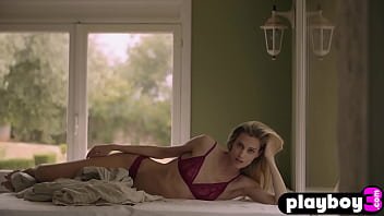 Hot Italian Porn Bed - Sexy Italian Girl Porn Videos - LetMeJerk