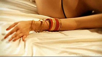 Bollywood Actressesxxx Porn Videos - LetMeJerk