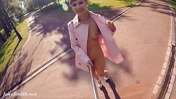 Flash Caught Nude - Naked Caught Flash Porn Videos - LetMeJerk